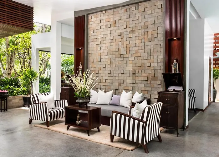 Jaya House Residences Hotel
